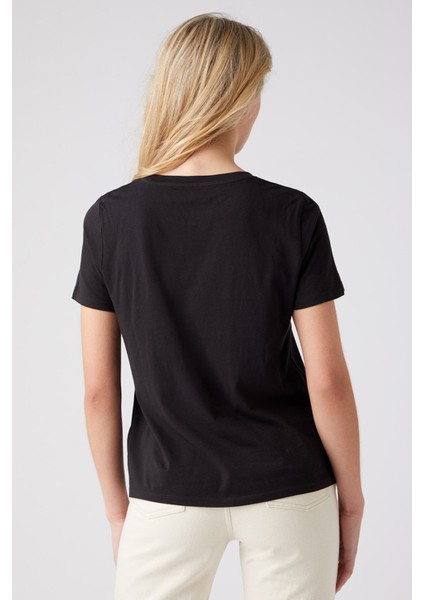 Regular Fit Normal Kesim Kısa Kollu Bisiklet Yaka Pamuk Logolu Tshirt modelleri