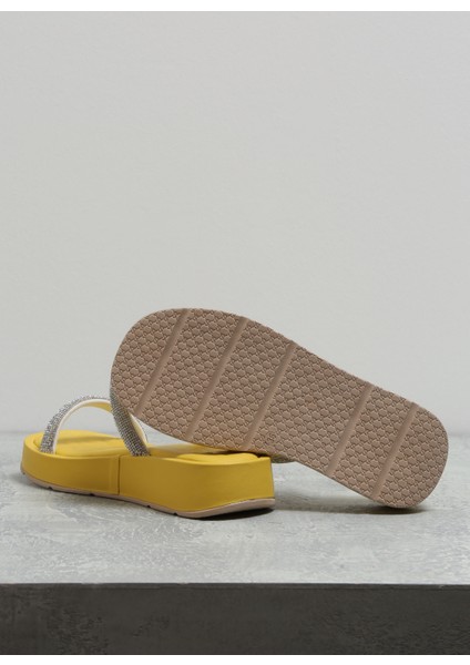 Terlik, 40, Sarı10 fırsatları