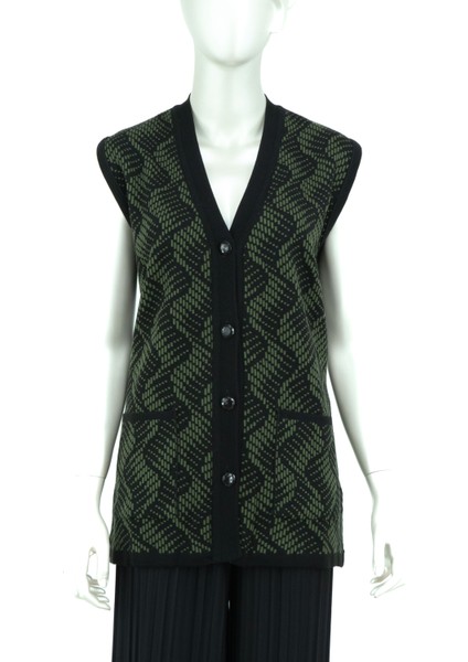 Kadın Kışlık Şık Modelli Önü Düğmeli Çift Cepli Normal Kesim Tam Kalıp Likralı Dokuma Anne Yelek fiyatları