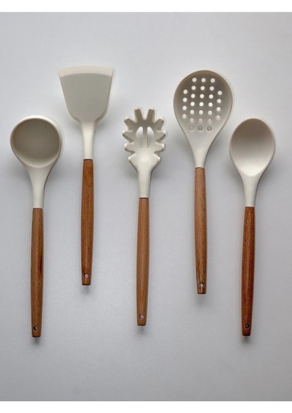 Bambu Saplı Beyaz Silikon 5 Parça Kevgir, Kepçe, Kaşık, Makarna ve Salata Kaşığı, Spatula 5'li Set