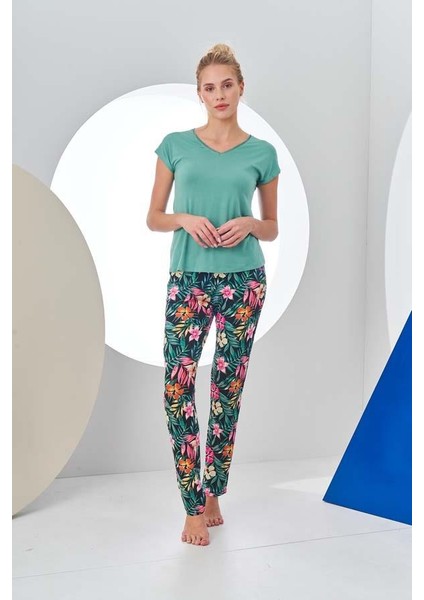 24160 Kadın Desenli Pijama Takım