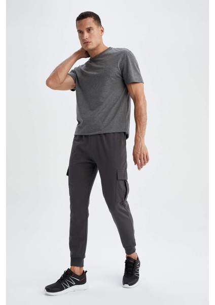 Regular Fit Kargo Cepli Jogger Eşofman Altı U8796AZ22AU