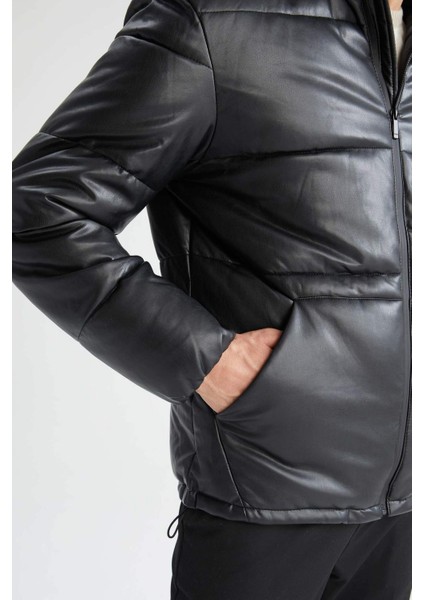 Slim Fit Dik Yaka Suni Deri Şişme Mont U9891AZ22AU fırsatları