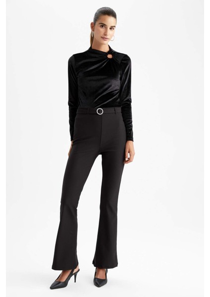 Fitted Bisiklet Yaka Uzun Kollu Tişört Z3000AZ22WN fırsatları