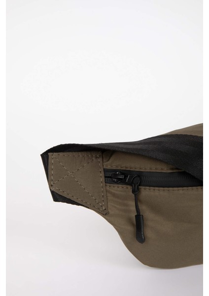 Erkek Ekstra Gözlü Ultra Hafif Bel Çantası U3650AZNS fırsatları