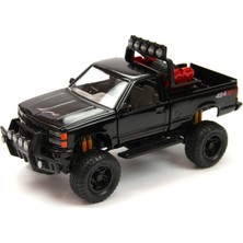 Motormax 1992 Chevrolet 454 Ss Pickup Truck Off Road Black 1:24 Diecast Model