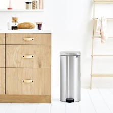 Brabantia Çöp Kutusu 30 lt Newicon Birilliant Steel Pedallı