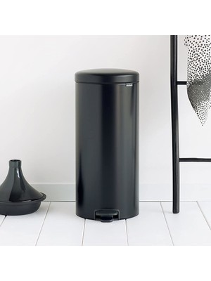 Brabantia Çöp Kutusu 30 lt Newicon Pedallı Mat Siyah