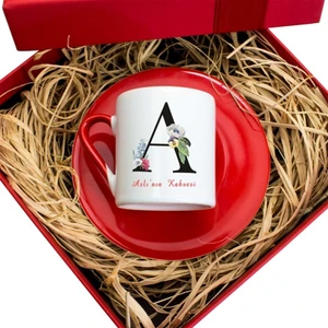 Hediye Rengi İsme Özel Hediyelik Türk Kahvesi Fincanı Seti Tasarım Kutulu - Çiçekli Harf