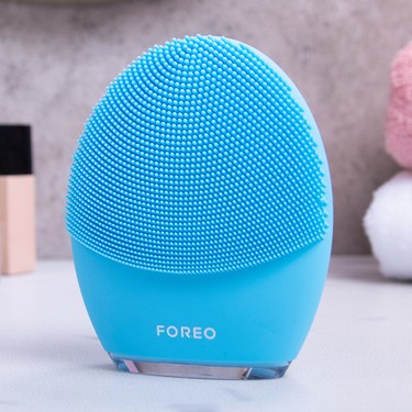 Foreo Luna 3 Karma Ciltler İçin Yüz Temizleme Masaj Cihazı Fiyatı