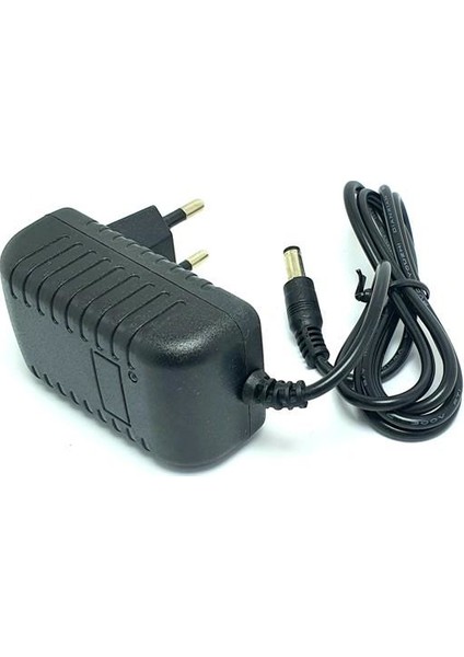 Adaptör 1,5 A 12 V