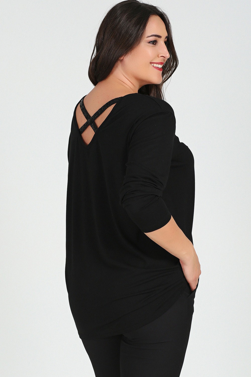 Curvy Trend Büyük Beden Sırt Çapraz Pul Şerit Uzun Kol Bluz Siyah