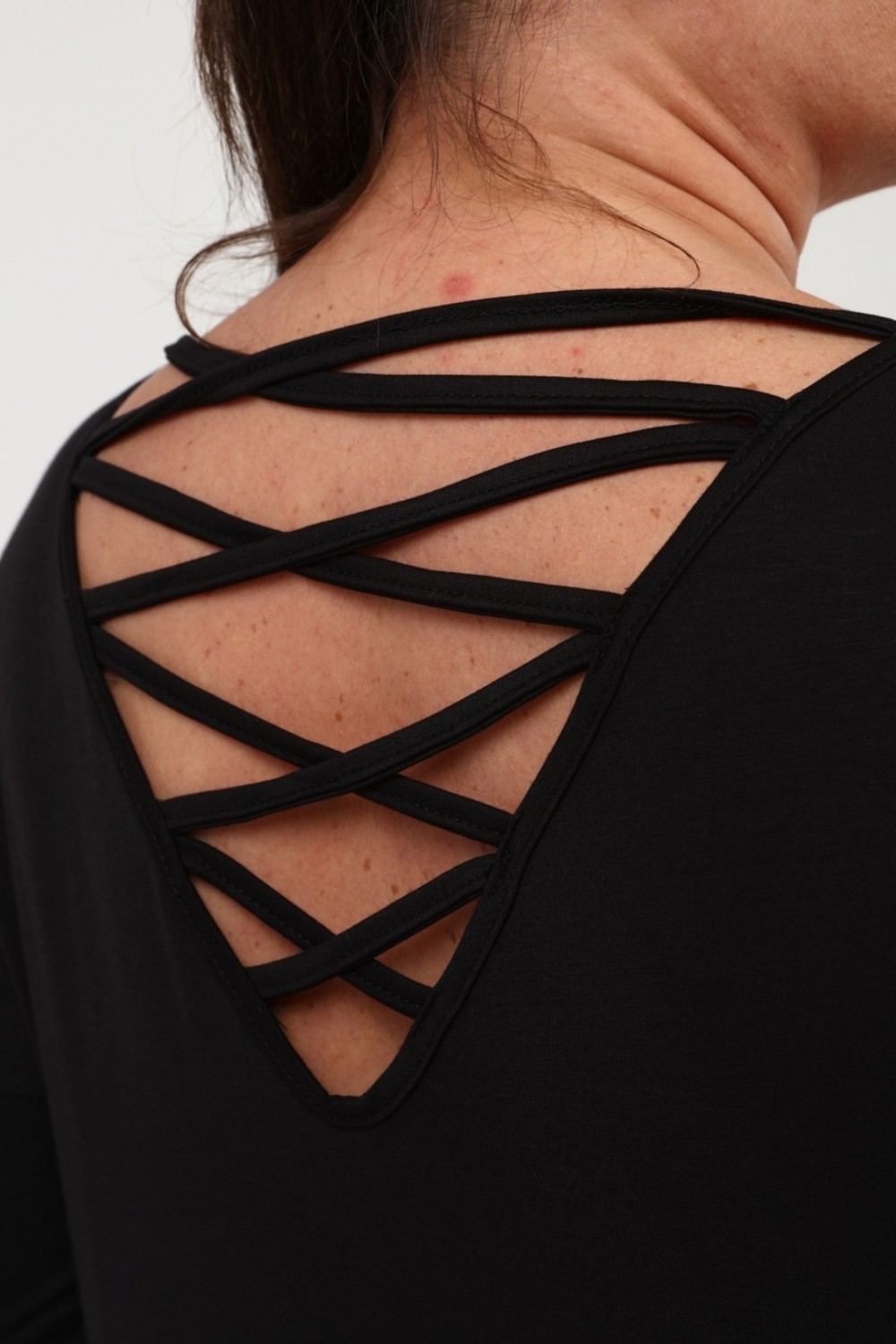Curvy Trend Sırt Örgü Biyeli Yan Yırtmaç Uzun Kol Bluz Siyah görsel 4