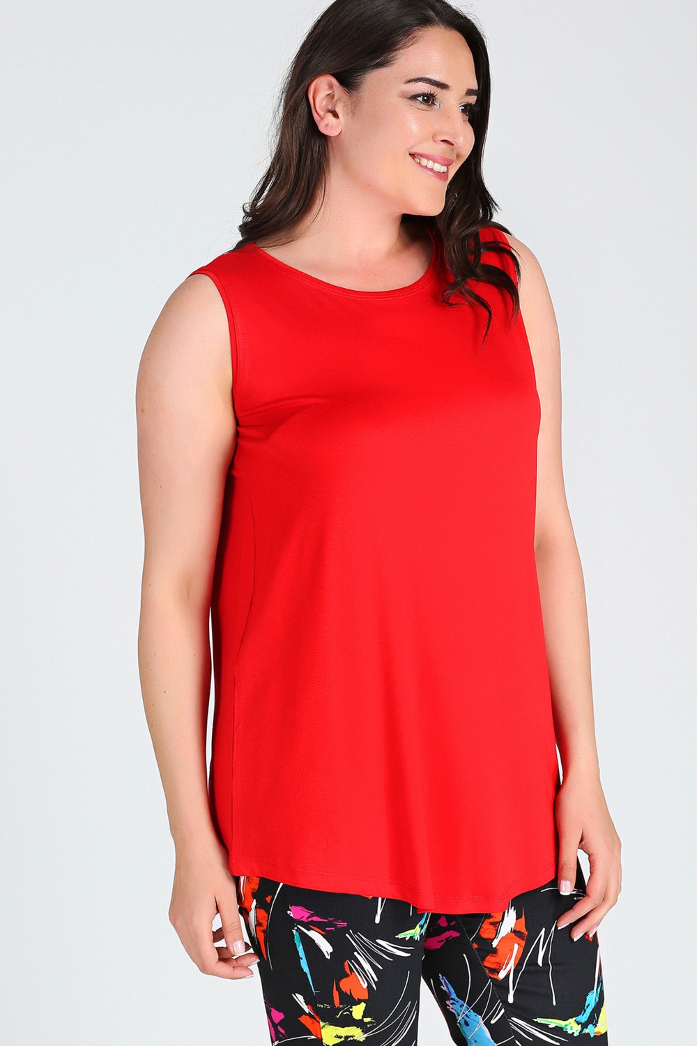Curvy Trend Büyük Beden Kolsuz Viskon Basic Bluz Kırmızı görsel 3