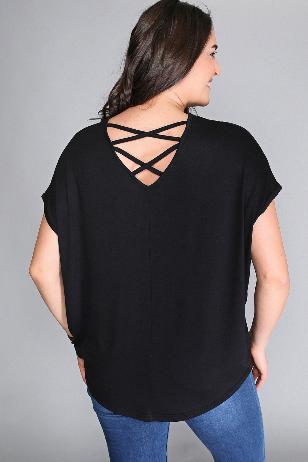 Curvy Trend Büyük Beden Sırt Çapraz Kısa Kol Bluz Siyah