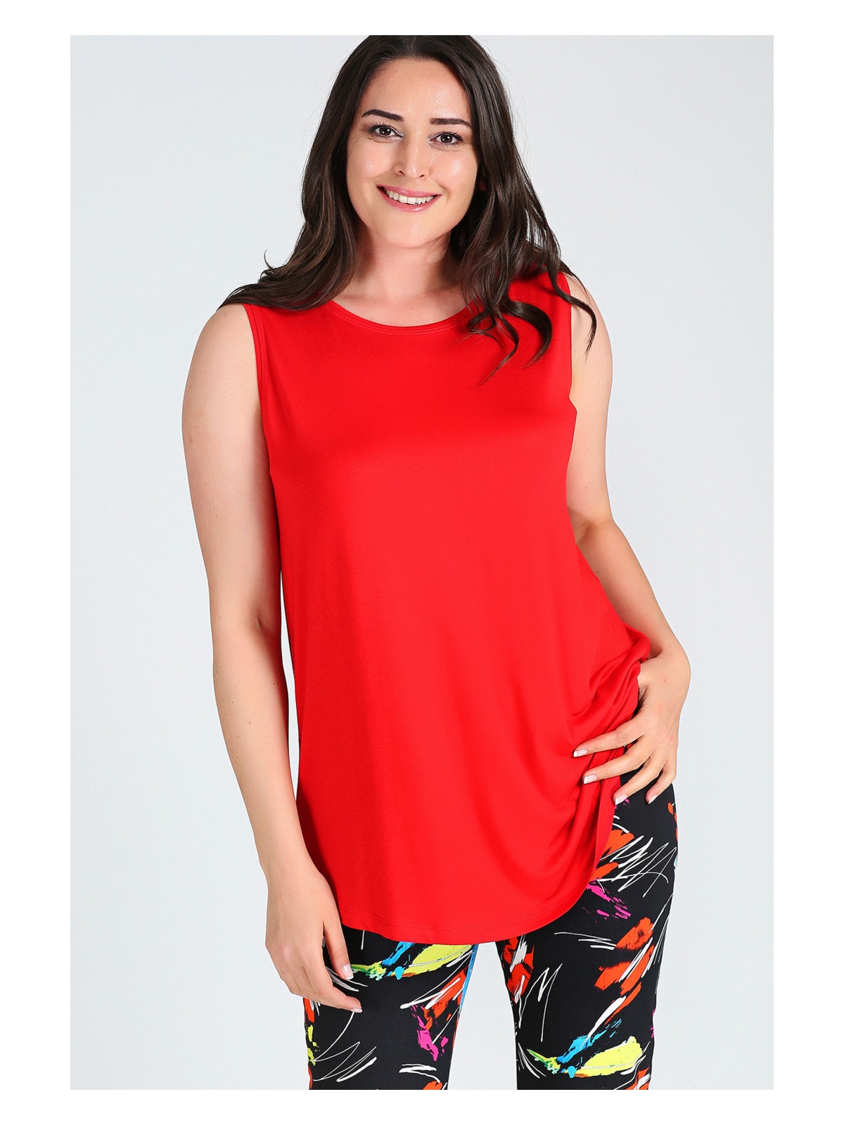 Curvy Trend Büyük Beden Kolsuz Viskon Basic Bluz Siyah - Görsel 3