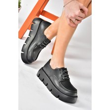 Fox Shoes Siyah Kalın Tabanlı Günlük Kadın Ayakkabı P267632009