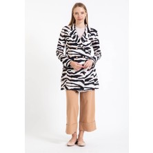 Esswaap Animal Printed Ceket ve Duble Paça Pantolonlu Takım  Bej