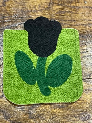 Gönülden Tasarım 12X10 cm Dokuma Siyah Lale Kare Dikiş Giyim Aksesuarı Aplike Yama Arma