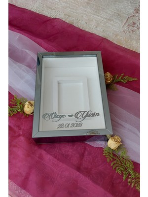 HKM Ticaret Yeni Model 25X35 cm Füme Pleksi Kaplı Yatay Fotoğraf Alanlı Model Tasarım Gül Kutusu Anı Çerçevesi!