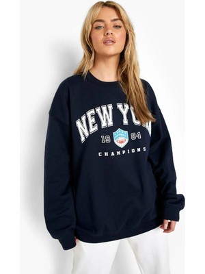 Trendseninle Kadın New York Baskılı Oversize Sweatshirt