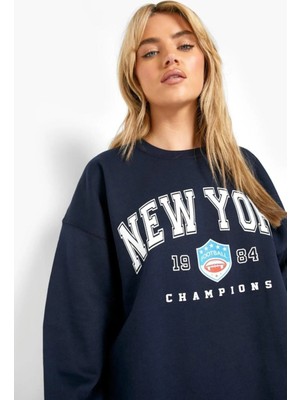 Trendseninle Kadın New York Baskılı Oversize Sweatshirt