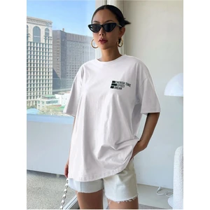 Beyaz Effect Baskılı Oversize T-Shirt