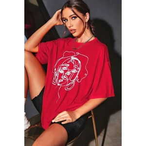 Kırmızı Yüz Baskılı Oversize Tshirt