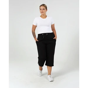 Curvy Trend Büyük Beden Beli Bağcıklı Paça Yırtmaç Detaylı Kapri Siyah