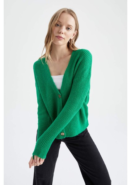 Regular Fit V Yaka Selanik Kumaş HIRKA R1262AZ22WN indirimleri