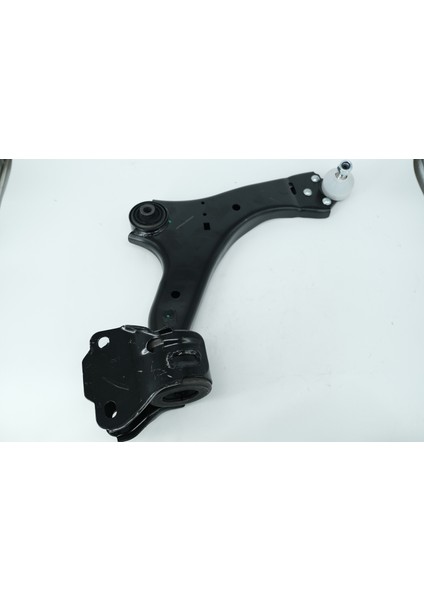 Volvo S60 S80 V60 V70 Sağ Salıncak Alt Tabla 31200775