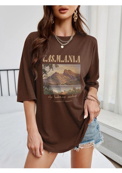 Kahverengi Casmania Baskılı Oversize T-Shirt