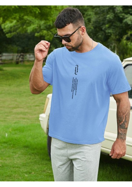 Mavi Göğüs Dikey Baskılı Oversize T-Shirt