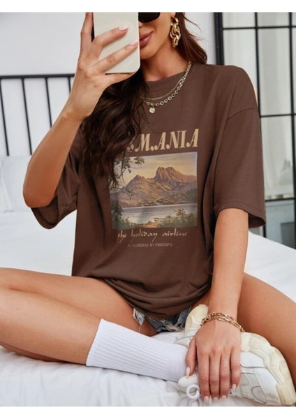 Kahverengi Casmania Baskılı Oversize T-Shirt