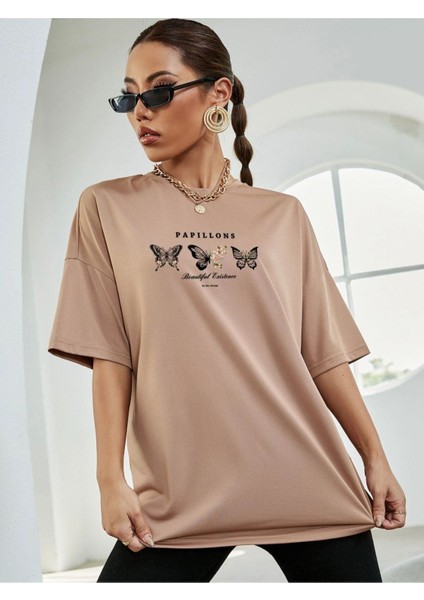 Bej Kelebek Baskılı Oversize T-Shirt