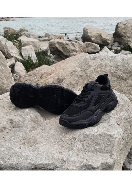 2323 Siyah Renk Fuspetli Kalın Taban Spor Ayakkabı indirimleri