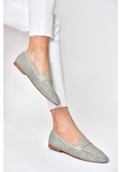 P820940209 Düznlı Günlük Kadın Babet modelleri