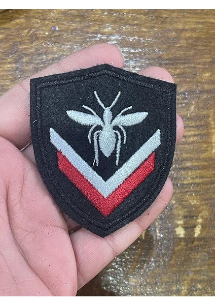 7x6 cm Ütü Ile Yapışan Arı Aplike Arma Apolet Yama Dikiş Aksesuarı