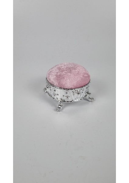 Kadife Kaplı 4 Gümüş Ayaklı Puf Iğnelik ve Iğnedanlık 1 Adet