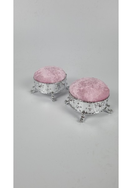 Kadife Kaplı 4 Gümüş Ayaklı Puf Iğnelik ve Iğnedanlık 1 Adet fiyatları