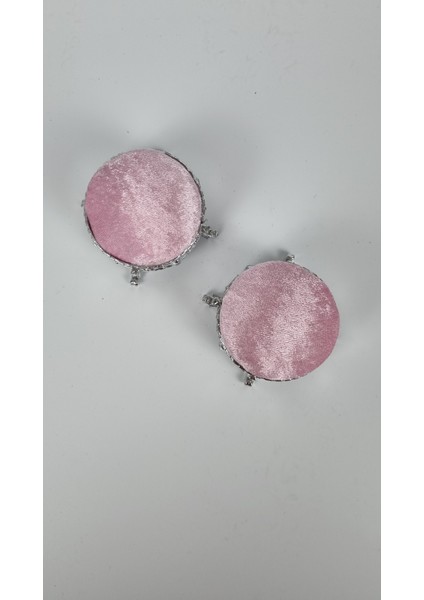 Kadife Kaplı 4 Gümüş Ayaklı Puf Iğnelik ve Iğnedanlık 1 Adet modelleri