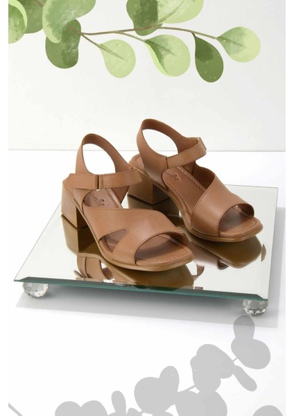 Taba Leather Kadın Klasik Topuklu Ayakkabı K05286111503