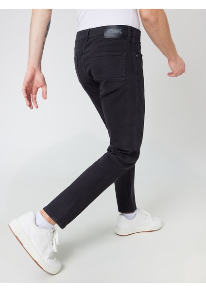 Slim Fit Erkek Pantolon