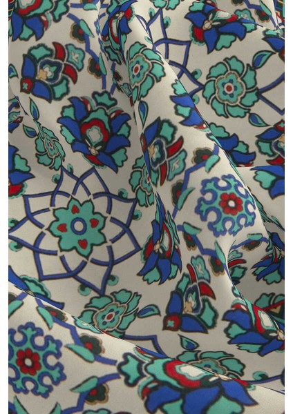 Ekru Yeşil Motif Desen Ipek Mendil modelleri