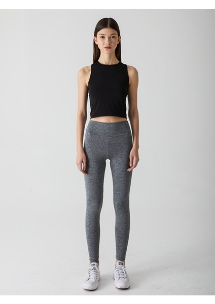 Halter Yaka Siyah Atlet