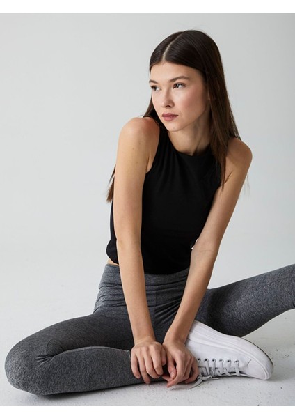 Halter Yaka Siyah Atlet