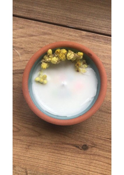 “bal Annem” Yazılı Aromatik Hindistan Cevizi Kokulu Kuru Çiçeklerle Süslenmiş Soya Mumu