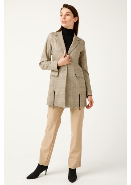 Ekose Desenli Fermuar Detaylı Blazer Ceket Bej fırsatları