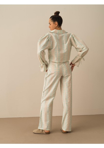 Pamuklu Regular Fit Pantolon indirimleri