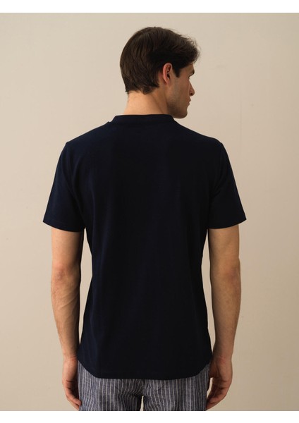 Pamuk Regular Fit Tişört modelleri